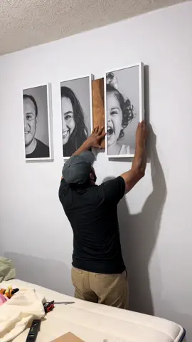 Después de muchos años, por fin unas fotos de familia en casa 🤣🤣  #sesiondefotos #fotografiaprofesional #fotografo 