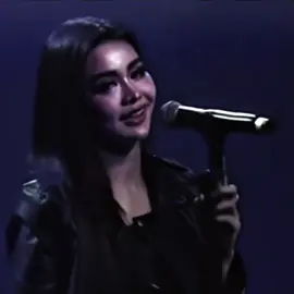 My favorite cornball. • #EngfaWaraha #อิงฟ้ามหาชน #wlw #edit #thaiactress 