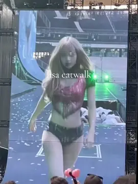 lisa model? 😍 #lisa #lisamanoban #blackpink #victoriassecret #models 