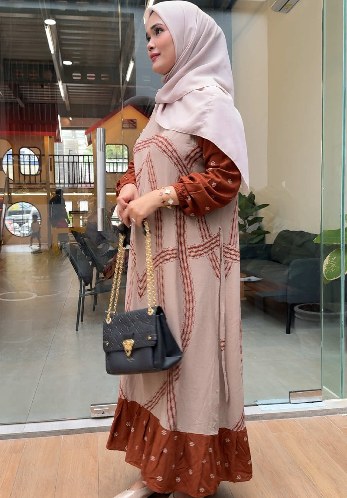 Arumi-Terracota Best seller di series Arumi, chekout sekarang ya #gamis #gamiskekinian #gamismurah #gamiswanita #gamistwil 