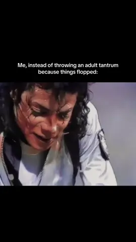 Vibes. Just pure, forced, peaceful vibes. #michaeljackson #kingofpop #abcxyz #memes #memestiktok 