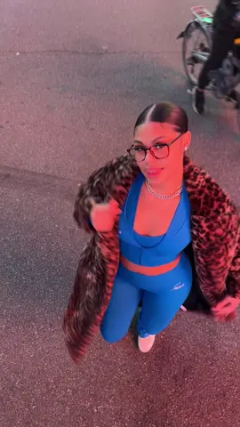 Wow que ricura🙈😹 USEN EL AUDIOS MIS AMORES🔥🔥🔥🔥🔥🔥🔥🔥🔥🔥🔥 @⭐️⭐️⭐️⭐️⭐️  #nellybillz #dembowpalmundo #parati #timesquare #nyc 