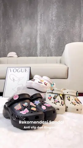 Beli karena penasaran, terus jadi favorit tiap hari 😆🩴 Cobain deh, gak bakal nyesel! #SandalTrendy #FYP #SandalNyaman #MurahTapiMewah #OOTDSimple