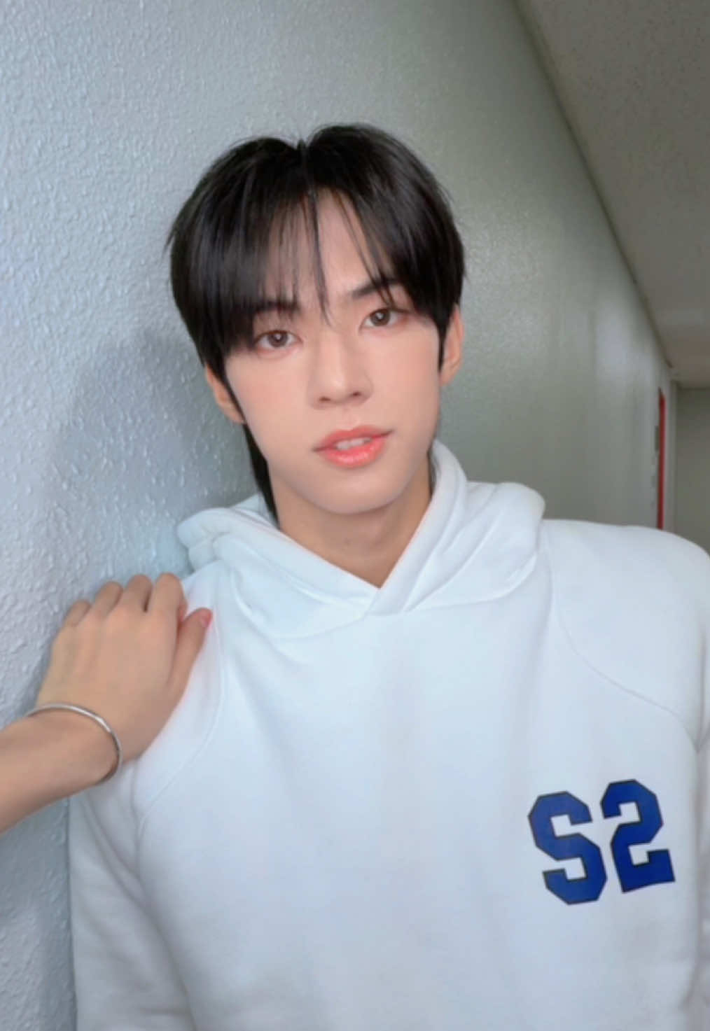 POV: The art of saying “Umm” #TWS_OVERDRIVE #TWS #투어스 #DOHOON #JIHOON