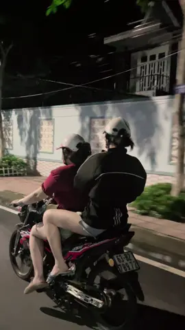 Đi uống lúa mạch #xuhuongtiktok #capcut 