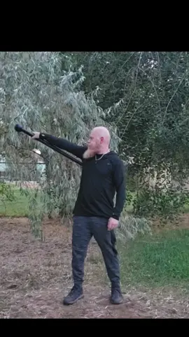 Macebell flow practice, Snakes and cradles.  #macebelltraining #steelmace #fitnessover40 #steelmaceflow 