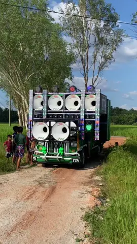 ရှယ်ဖြဲတာ”🙂‍↔️💚#TTA #tiktok #fyppppppppppppppppppppppp #fyp 