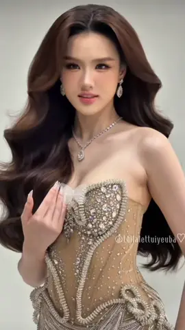 CÔ ẤY SẼ LÀ NGƯỜI MỞ LẠI CHUỖI INTOP  #missearth2025 #missearth #xh 