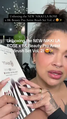 Unboxing the brush set every artist has been waiting for 😍 NIKKI LA ROSE x BK Beauty Vol. 2 the softest, most luxurious brushes you’ll ever use 💕 #makeuptutorial #unboxing #bkbeauty #nikkilarose #makeupbrushes@BK Beauty Brushes @Makeupbynikkilarose 