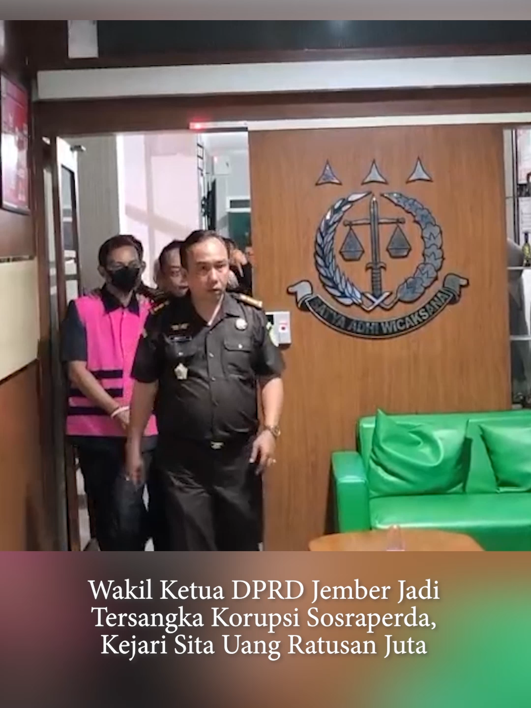 Wakil Ketua DPRD Jember Jadi Tersangka Korupsi Sosraperda, Kejari Sita Uang Ratusan Juta #tiktokberita