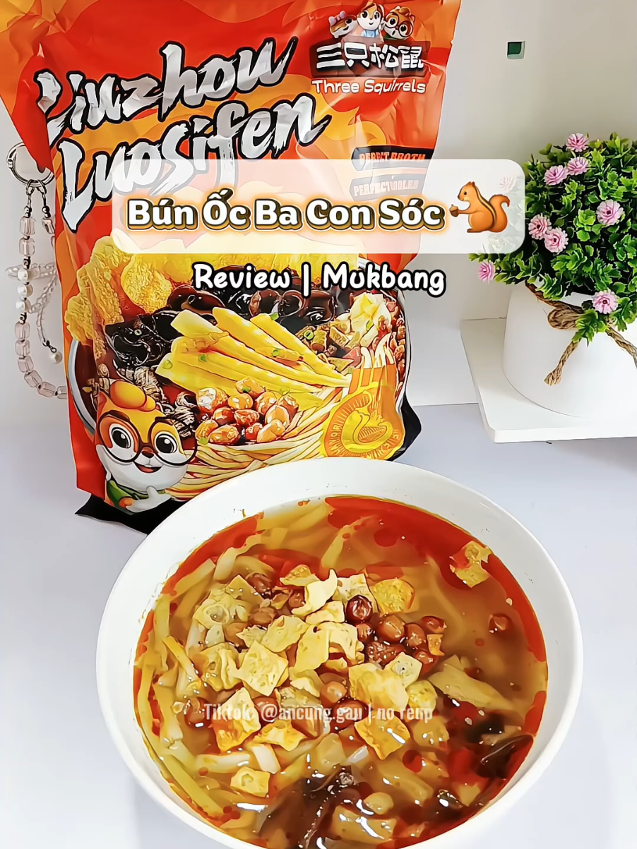 Bún ốc Ba Con Sóc, chua chua cay cay ăn siu ngon luôn nha 🐿️ #ancunggau #bunoc #bunocbaconsoc #threesquirrels #doantrungquoc 