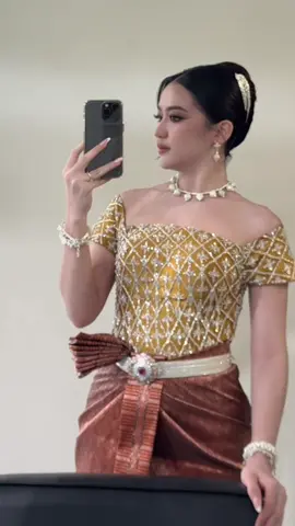 ដូចជាលឺភ្លេងការពិរោះ🦥 #pichpisey #SC220226 #prewedding 