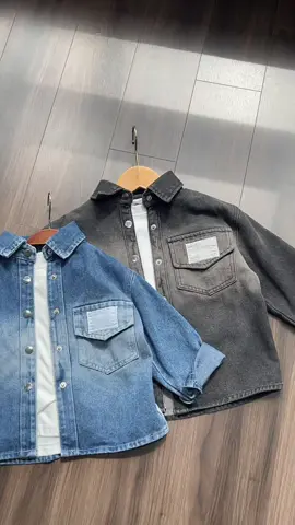 Áo khoác jean cho bé trai phong cách hàn quốc #quanaotreemcaocap #thoitrangchobeyeu #thoitrangchobe #viral #aokhoacjean 