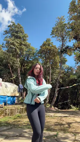 #fy #OOTD #trekking 😝