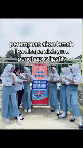 muka serius gaya misterius #foryoupage #agit #sekolahcantiktanpalipstik #fotolive #lewatberandafyp 
