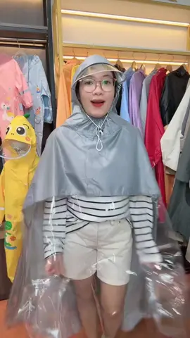 Áo mưa 2 đầu vải Oxford siêu bền, chống thấm, chống dính. Size lớn, màu đẹp, có kính chắn mưa, cả nhà mình tha hồ lựa chọn!