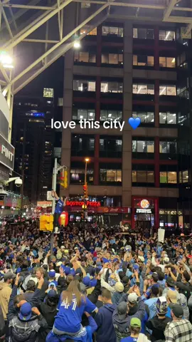 DA BLUEJAYS WINNNNN #fyp #toronto #bluejays 