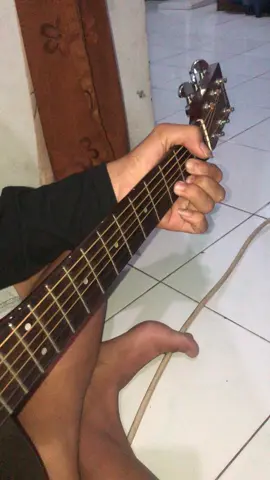 januari#fyp#masukberanda#tiktok#covergitar