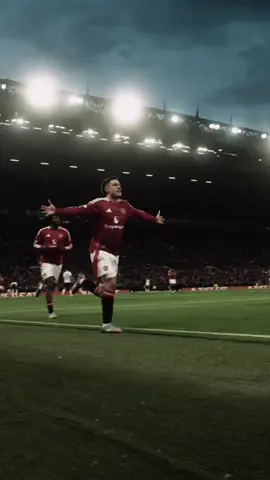 Manchester United nhà hát của những giấc mơ 🔥  #manchesterunited #oldtrafford  #football #fyp 