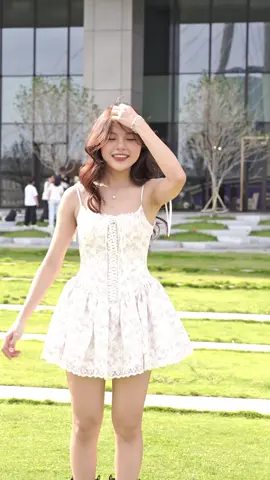 Luỵ bài này luôn ớ #damxinh #outfit #viralvideo #xuhuong 