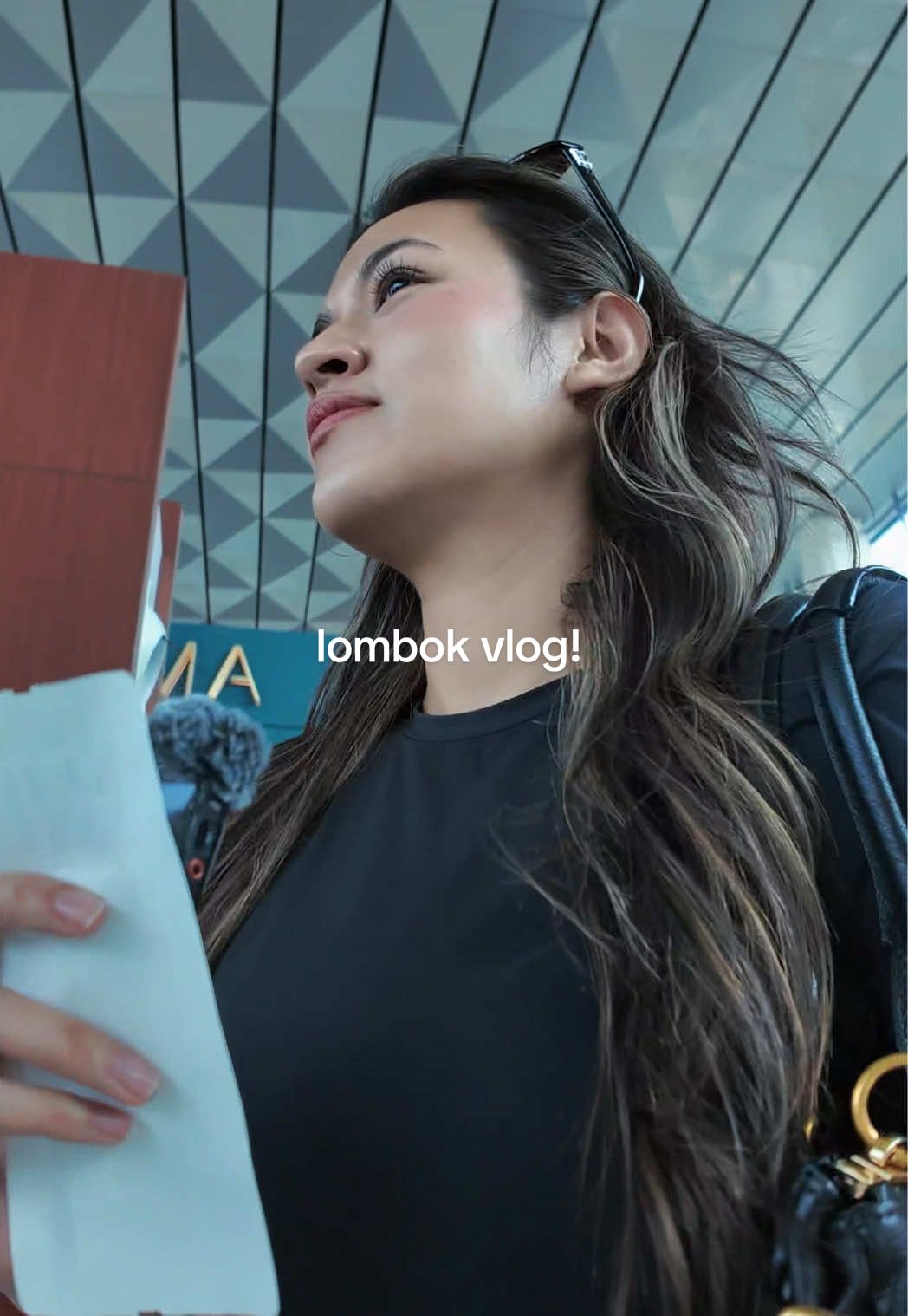 disuruh-suruh minjun nih kaya gini 😒😒 