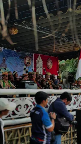 Ritual makan hudoq dan Tengaran hudoq sekecamatan Long Pahangai,dan persembahan ngenyah hudoq🥰#hudoq #orangdayak #dayakkalimantan #budayadayak #dayakbahau 