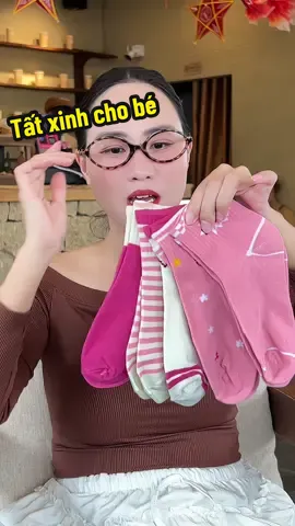 Tất xinh cho bé #yennguyenreview #tatchobetrai #tatxinhchobe 