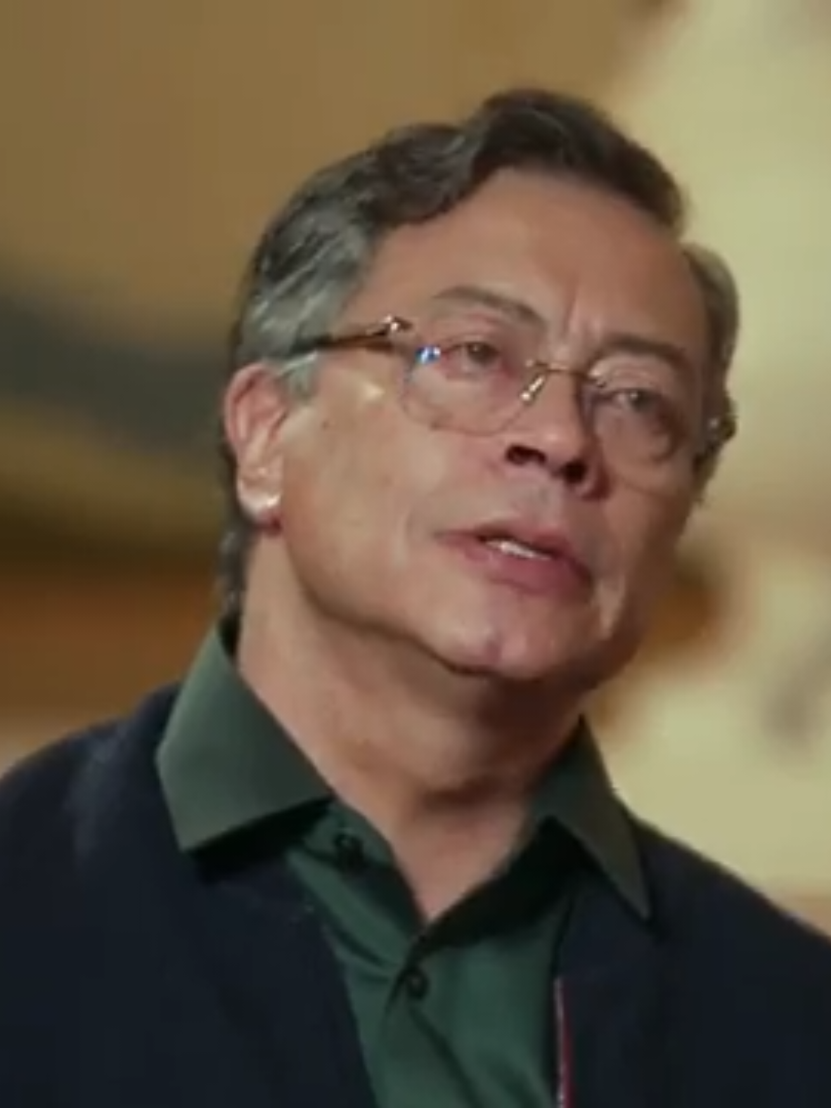 @Gustavo Petro  entrevista con @Daniel Coronell Oficial Crisis con EE.UU🇨🇴🕊️💯🇺🇸