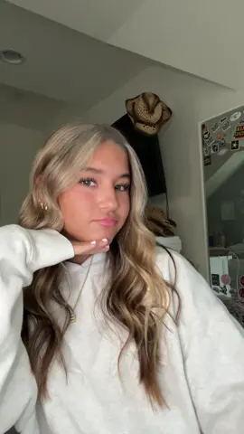 Anotha hair vidddd #hairinspo #blonde #curledhair 