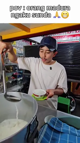Kdm bapak aing 😁 Bubur kacang ijo madura( risQi ) buka jam 17:00 jl. siliwangi joglo cianjur #pov #sunda #fyppppppppppppppppppppppp #buburkacangijomadura #jajanancianjur 
