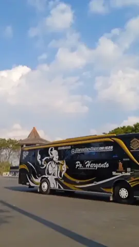 2thn yang lalu with hm 035, dengan driver Handalan kita @@paijocahblora 😁😁😁 #fyppppppppppppppppppppppp #poharyanto #poharyantomania #pejuangrupiah