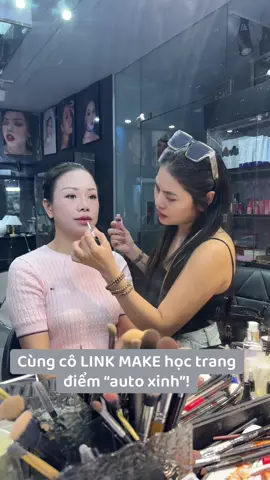 Trước đây bạn ấy nghĩ makeup khó, Nhưng khi học tại LINK MAKE ACADEMY, Như nhận ra chỉ cần hiểu gương mặt mình — makeup lại dễ, nhanh và đẹp hơn tưởng tượng 💄 #LINKMAKEAcademy #MakeupCaNhan #MakeupVanPhong #HocMakeup #TuMakeupDep      