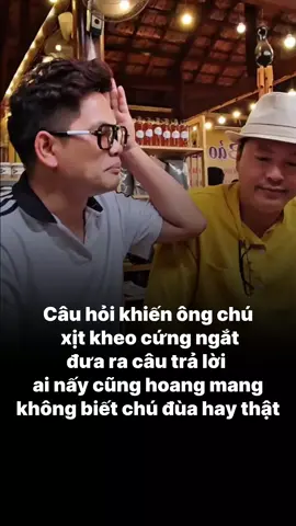 Ông chú đơ luôn rồi😀
