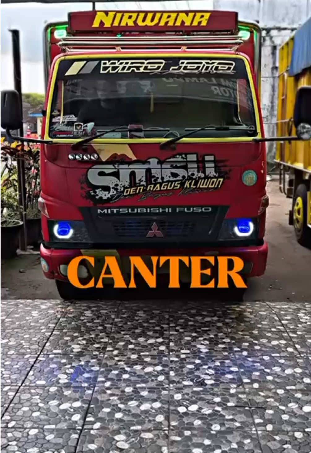 Canter Upgrade Penerangan⚡️ ✅Biled 3 inch  ✅Demon Biru ✅Shroud bmw new Garasi Sinar Blitar  📍Jl Raya Bendosewu-Talun ☎️08586600700 Ayo segera reservasi dan dapatkan promo menarik🎉 #cantermodif #garasisinarblitar #lewatberanda #fyp #biledcanter 