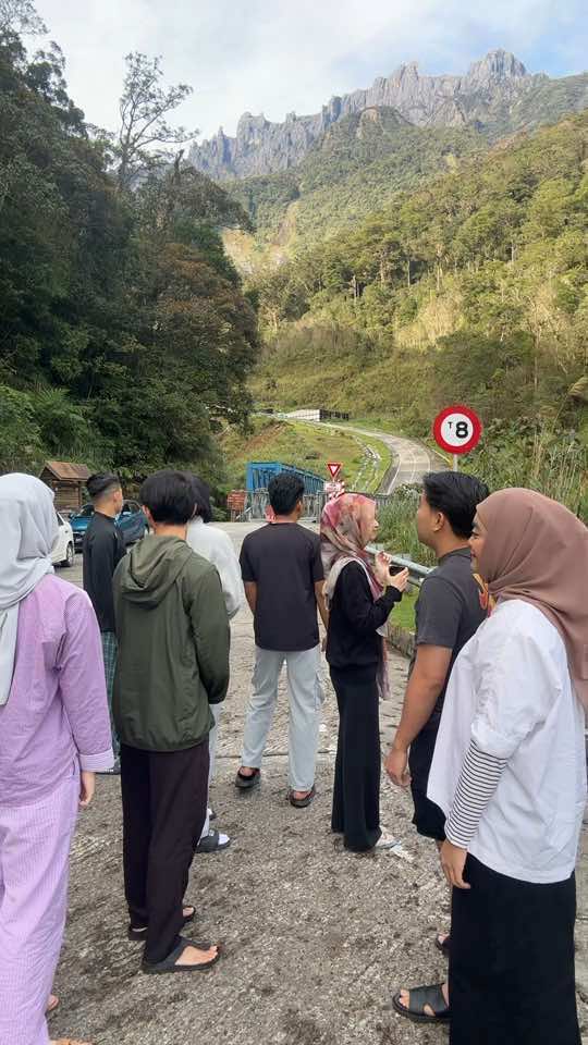 Ft. Mount Kinabalu ❤️