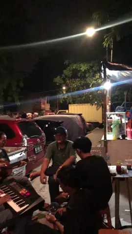 smile morning KESAN INDAH cover by BHATAKBOSS.official ❤️💛💚🙌#reggeamusic #reggeindonesia #smilemorning 