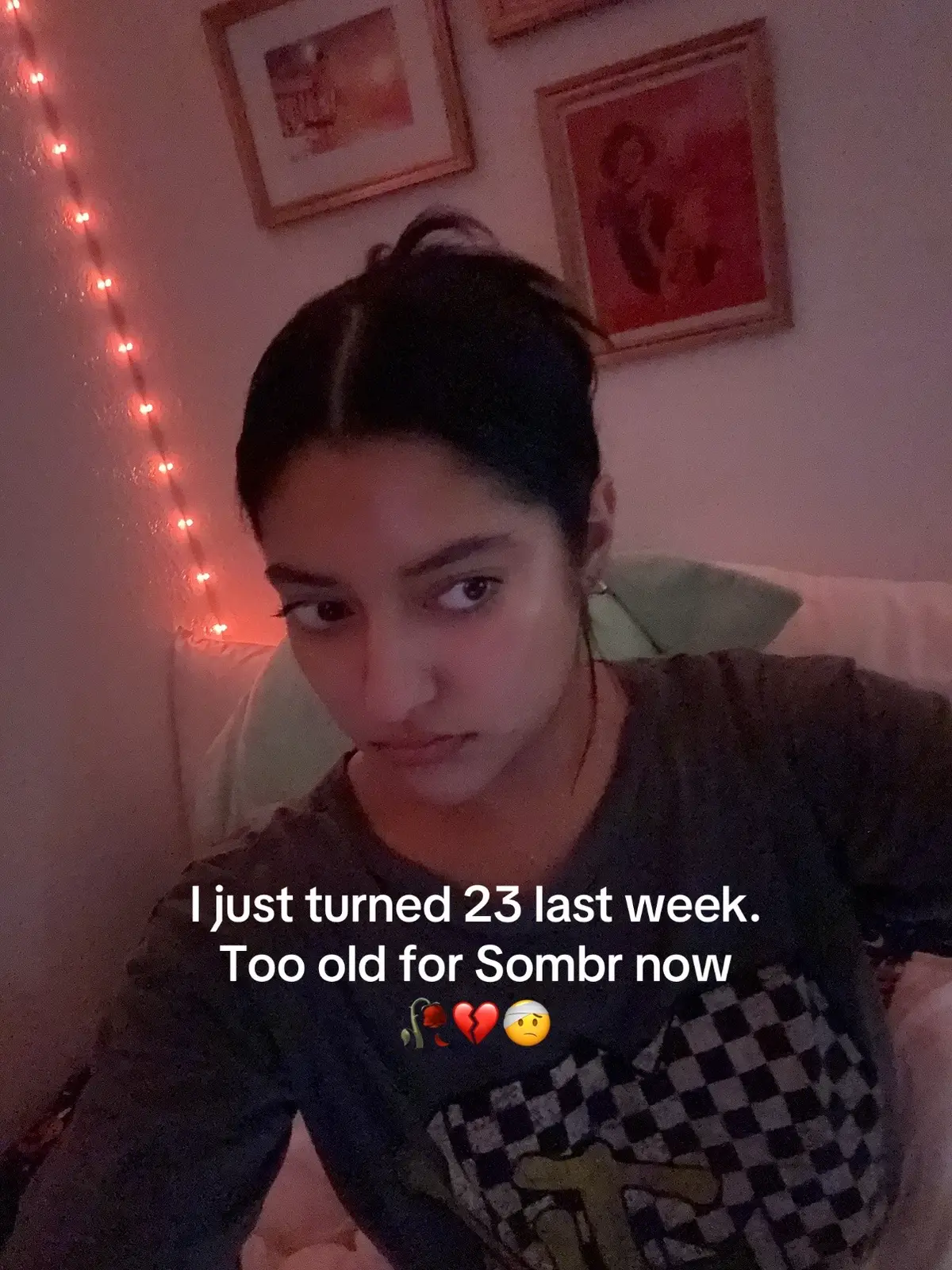 Bro would rather make 67 jokes among other questionable behavior. We stand with Meg. #sombr #teamtucker #fyp #chronicallyonline 