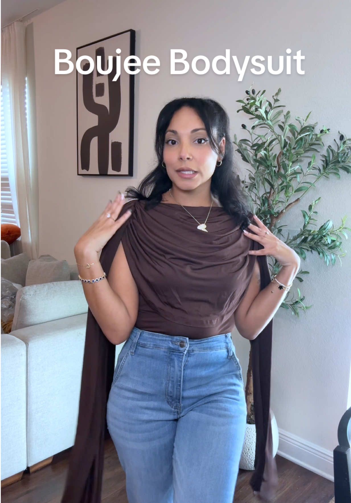 The bodysuit is so unique I love it ! 