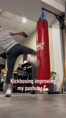 Kickboxing improving my pushups for the world record! #pushups #fyp #fit #kickboxing #motivation 