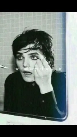 #v1xenated #punk #guyliner #2000s 
