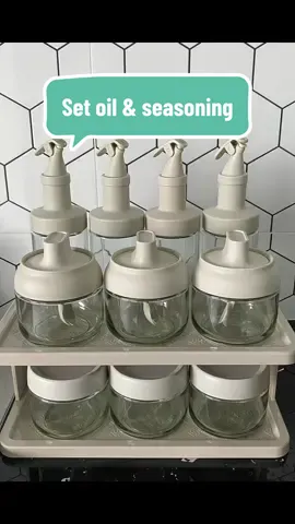 Nampak kemas je terletak dekat dapur . Baru lah mood nk memasak sentiasa onz  🔥🥰 #setoilandseasoning #oildispenser #rakbahanmasakan #rakdapuraesthetic 