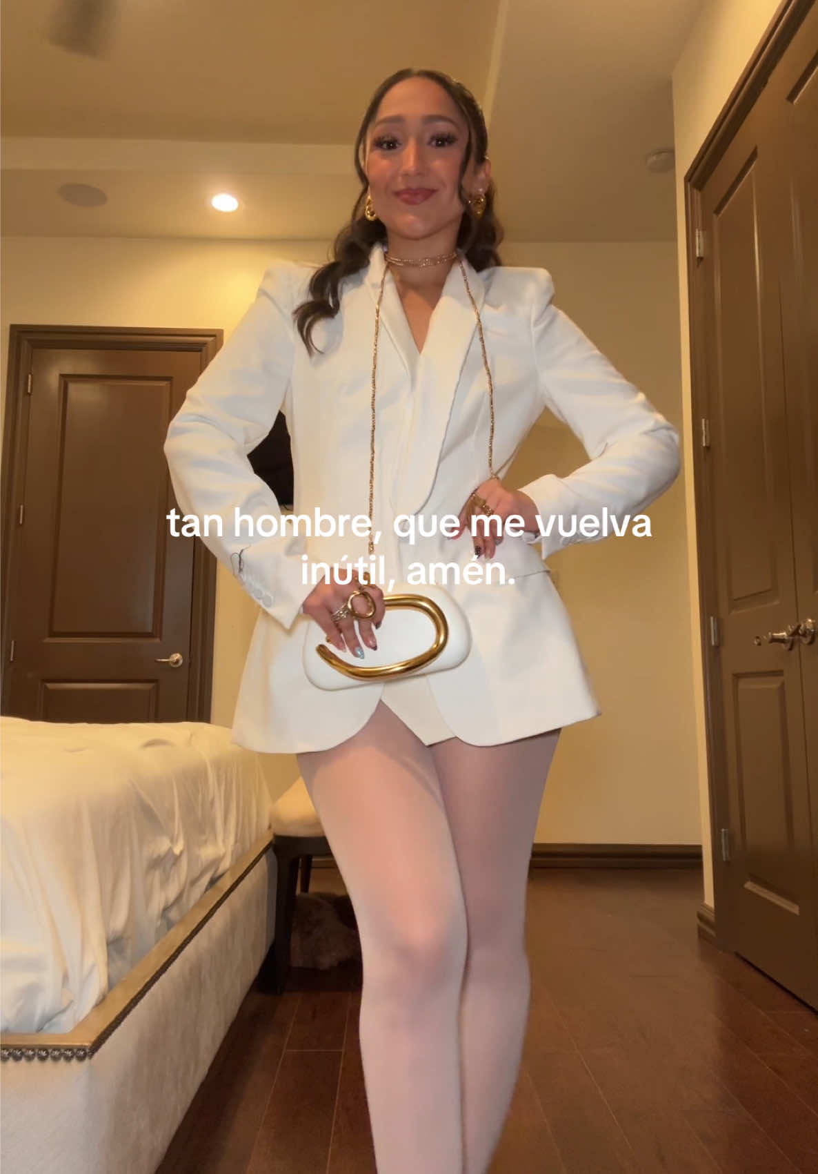 amennn. 🙂‍↕️🙏🏻 #OOTD #outfitinspo #outfitideas #fitcheck #girlythings 