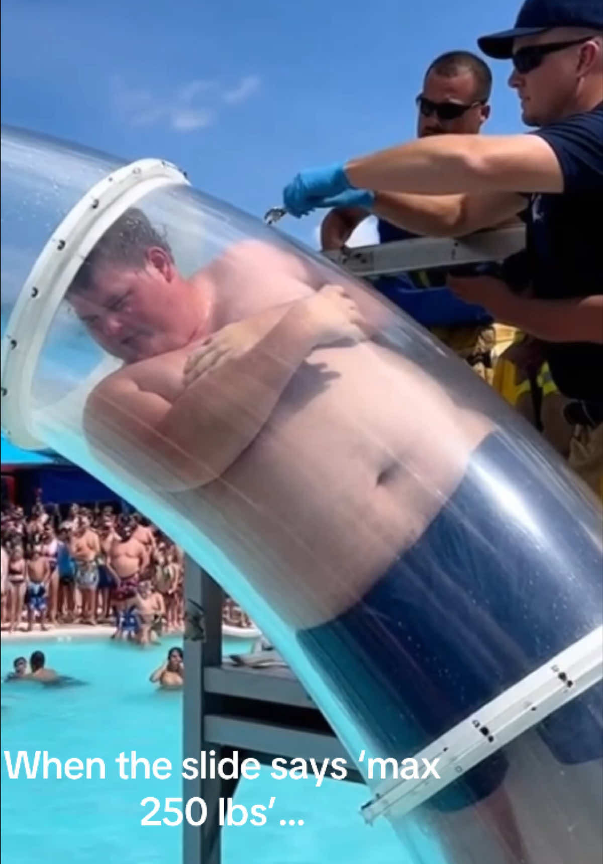 He said ‘it’s fine, it’ll fit.’ 10 seconds later…#waterpark #caughtoncamera #slidegonewrong #foryoupage