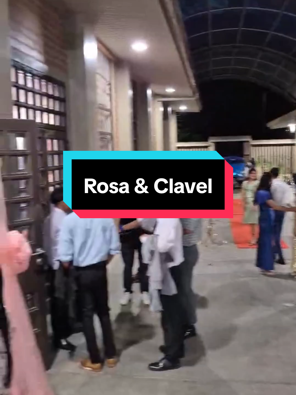 Amigos, una disculpita la hora 😔🖐🏻 Este es el vídeo de todo lo que pasó en el rosa y clavel 🌹😘🥰❤️ Agradecemos la presencia de cada uno de ustedes. Todo muy aesthetic como dice la chaviza, uwu. Nos vemos en las próximas actividades 😎💚 #iquitos_peru🌴🌴♥️♥️♥️♥️ #sud #jas #instituto #fyp 