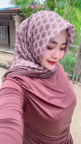 Menggoda gak yaa😜🤫#fypシ゚ 
