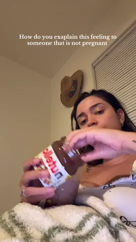 Nutella stays in my nightstand for emergencies! 👀