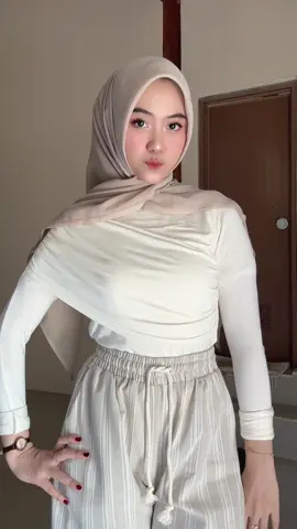 atasan gemey murahh😫💸🤏🏻🥇 #atasan #atasanwanita #lenganpanjang #kaos #koreanstyle 