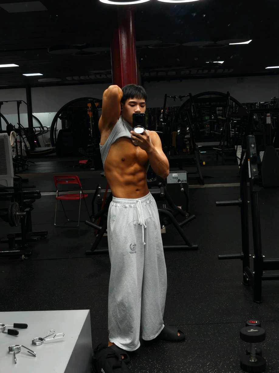 chasing Aesthetic #gym #2k7 #gymmotivation #fyp 