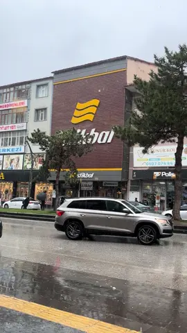 Havalar soğuyunca değil                 Yüreği soğuyunca başlarmış insanın kışı…🤍                              #fyppppppppppppppppppppppp #keşfetteyizzz #storiylikvideo 