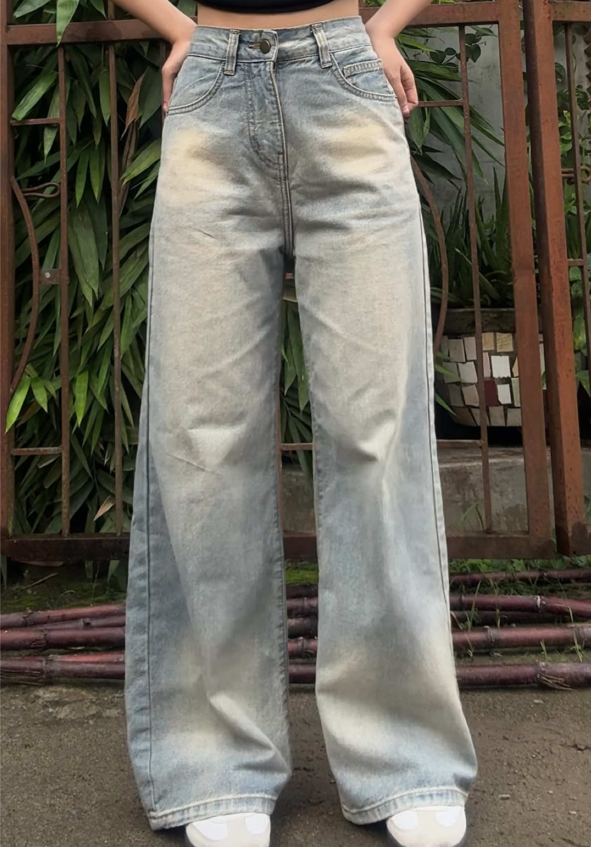 Cakep poll 🥰🥰 #jeans #jeansviral #fyp #outfit #jeansmurah 